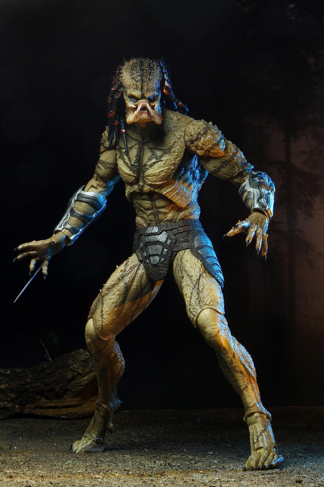 NECA Predator UNARMORED Assassin Predator Deluxe Ultimate 7IN Action Figure