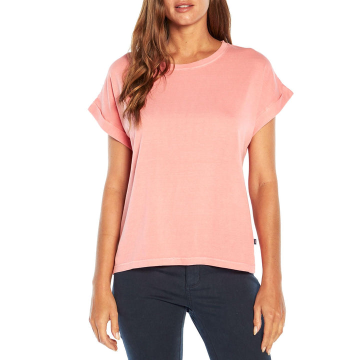 GAP Women s Short Sleeve Relaxed Fit Washed Fashion Tee (Strawberry Ice  XL)