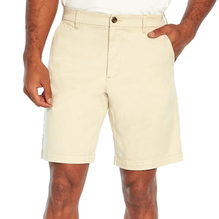 GAP Men s Easy Fit Vintage Flat Front Shorts (Oatmeal  40)